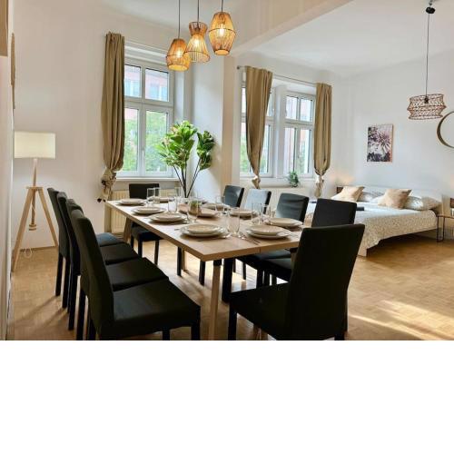 130 m2 Stylish 5 Bedroom Apartment