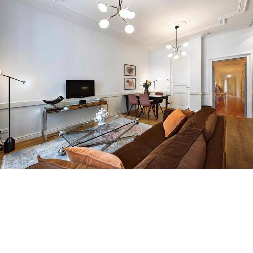 6 Rooms