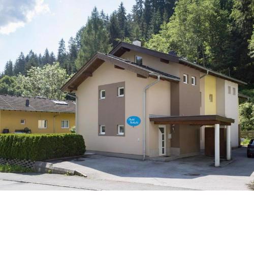 Amazing Apartment in Zell Am See with Sauna