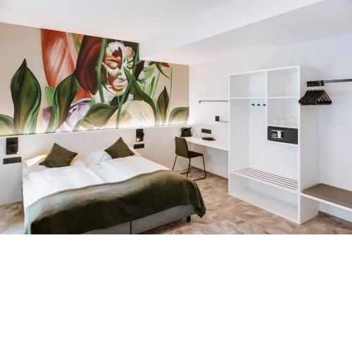 ART-INN Design Self-Check-in Hotel
