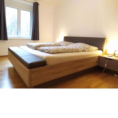 Balcony Apartment, 1 min to U1 Reumannplatz