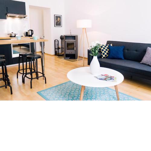Bright, central and stylish city apartment