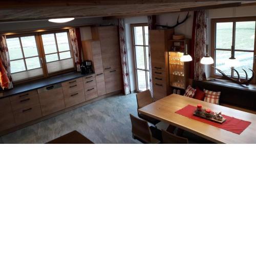 Chalet mit Sauna in Dorfgastein by FeWo-PlanDOG-100