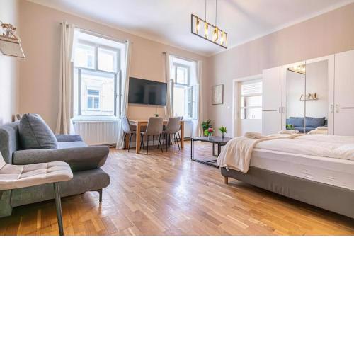 Charming 2BR Aprtment Near all Tourist attractions
