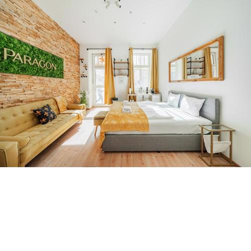 Classy Premium Apartment with Free Parking