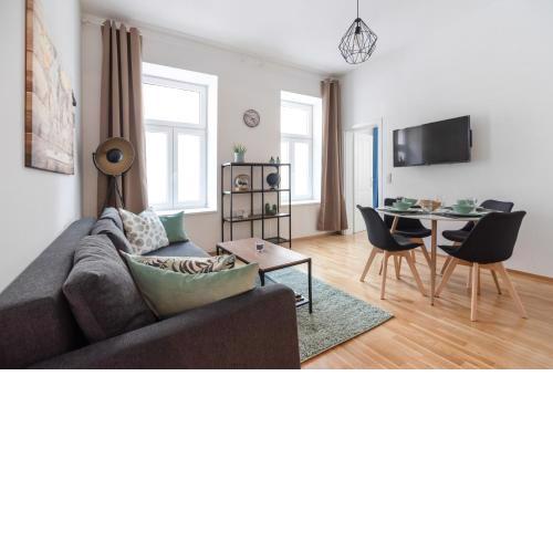 Cozy, new and stylish, 15 minutes to the center