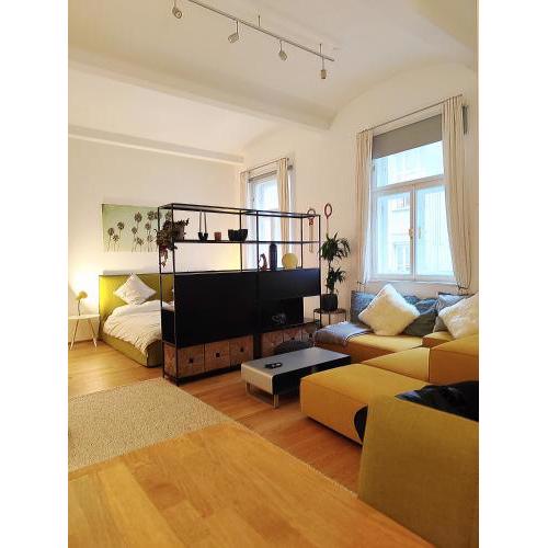 Designer Apartment between Stephansdome and Belvedere