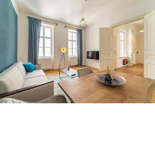 Generous Apartment next to the Mariahilferstraße