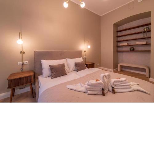 Gorgeous new apartment for 5