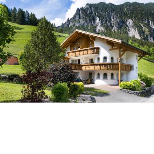 Haus Alvier by A-Appartments
