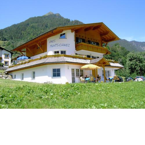 Haus Muntschnei
