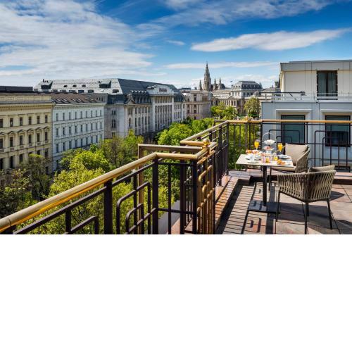 Hilton Vienna Plaza