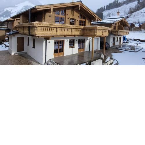 Hochalmbahnen Chalets Rauris 1-16 WE2, Maislaufeldweg 1p OG