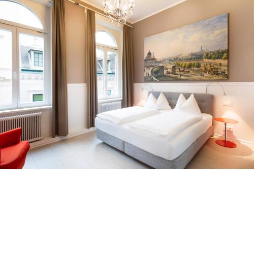 Hotel Columbia