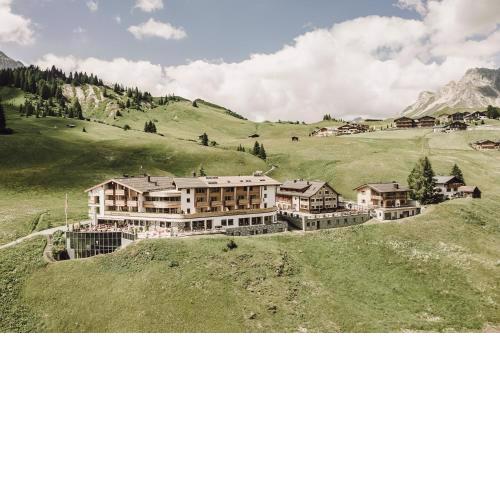 Hotel Goldener Berg
