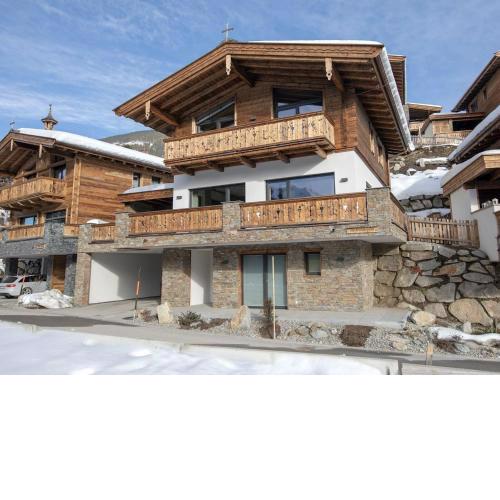 Luxurious Chalet near Wildkogel Ski Arena