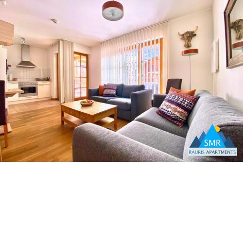 Manuela 11 by SMR Luxury Apartments
