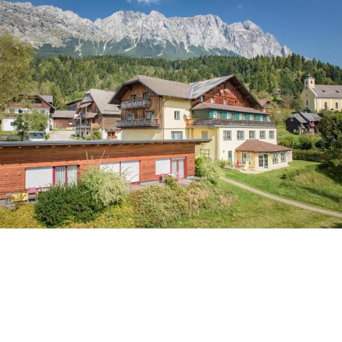 MAYER - Wirtshaus und Dorfhotel