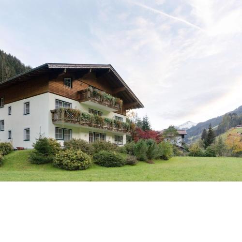 Modern Apartment in Gro arl Salzburg with Sauna