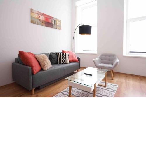Modern Living in City Center - fully equipped