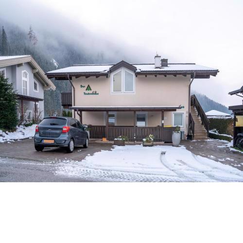 Pretty Apartment in Hollersbach with Terrace and Sauna