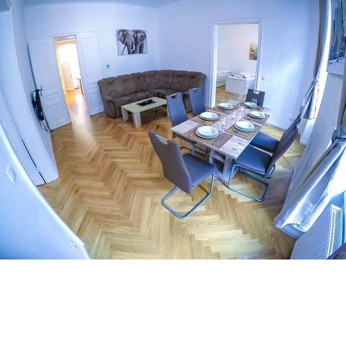 Raimond Apartment Ottakring Top 14