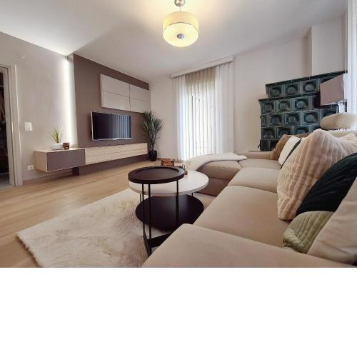 Royal Retreat - ŠARAC Apartment