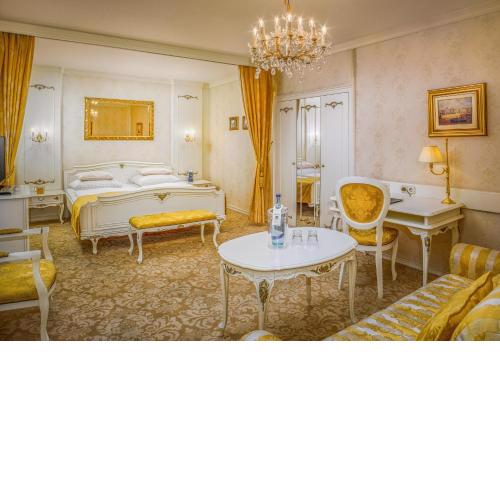 Schlosshotel Römischer Kaiser
