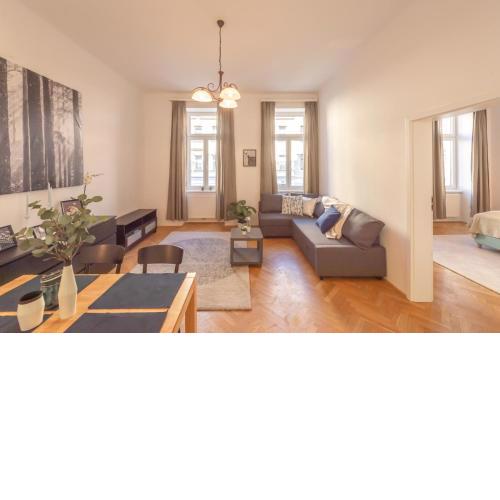 Schönbrunn Palace Beautiful 1 bedroom apartment