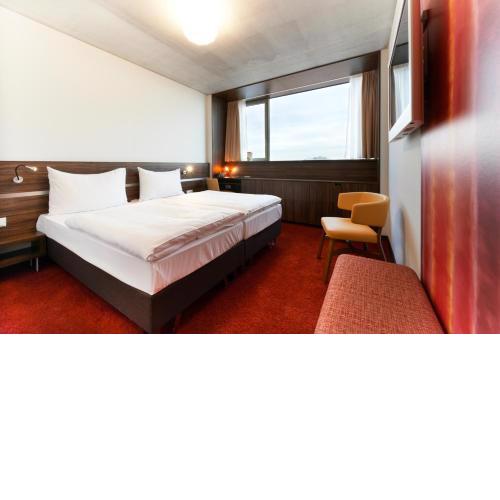 Simm's Hotel