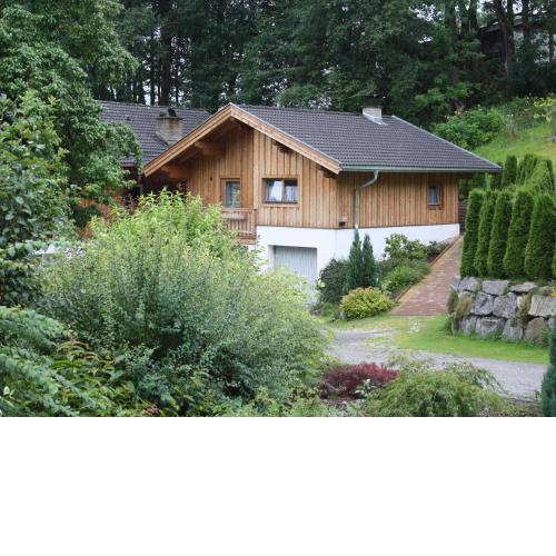 Simplistic Apartment in Piesendorf Walchen near Ski Slopes