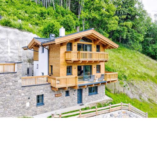 Spacious Chalet in M hlbach with Sauna