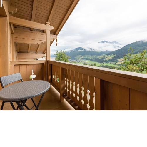 Spacious Villa with Sauna in Mittersill