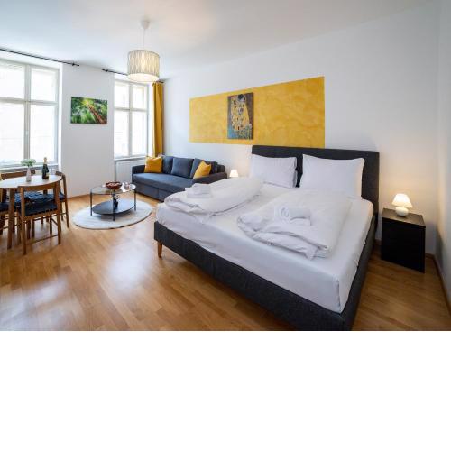 Stylish One Bedroom Apartment with Free Parking