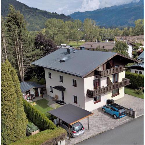 The Steinbock Lodge with garden and bbq