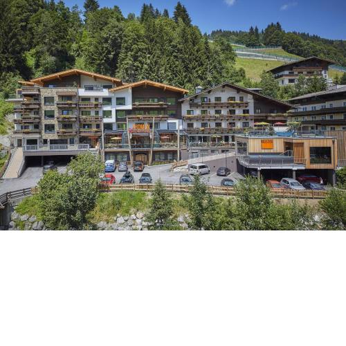 THOMSN-Alpine Rock Hotel