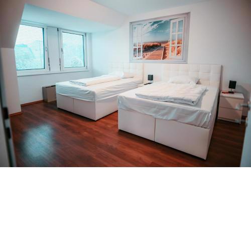 Vienna Shopping Center 14 Apartment