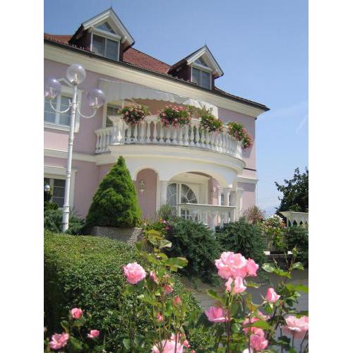Villa Rose