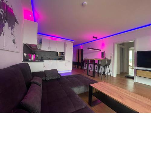 100 qm Penthouse, Self-Check-In, 2 Parkplätze